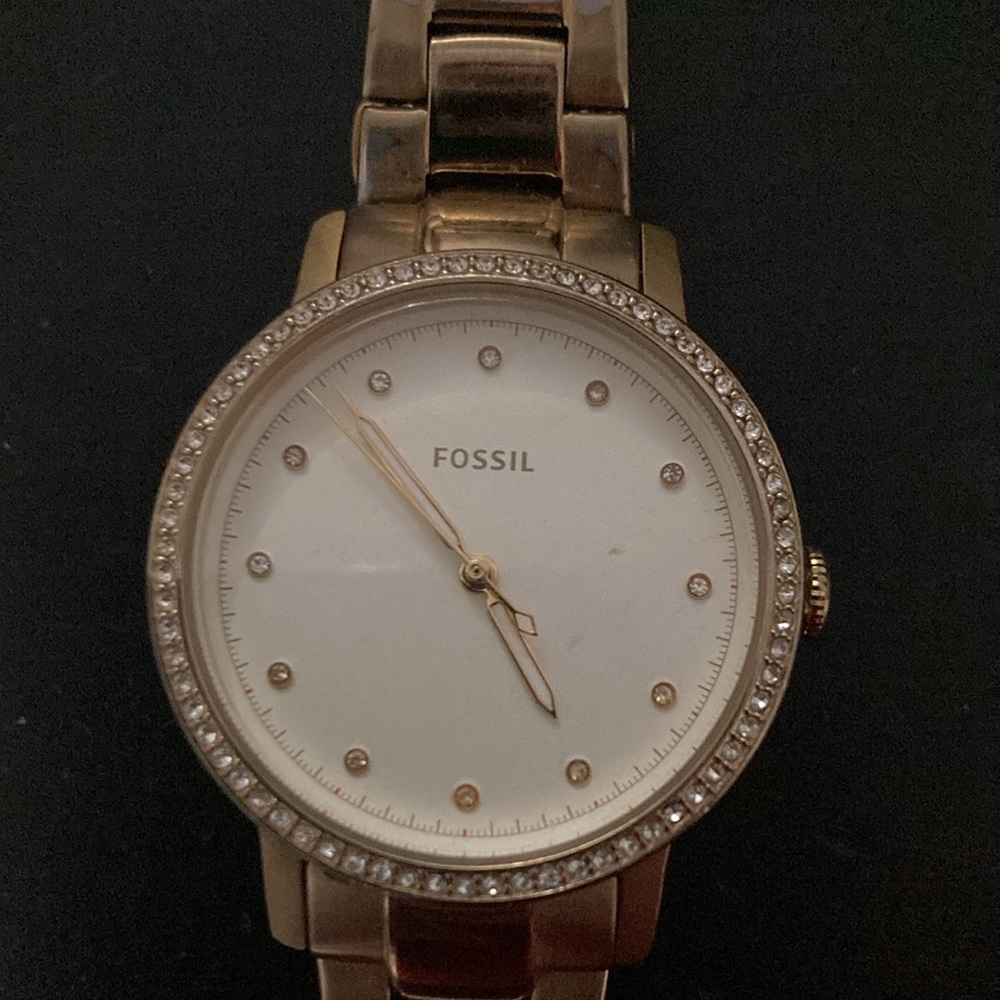 Watch - Picture 3 of 3
